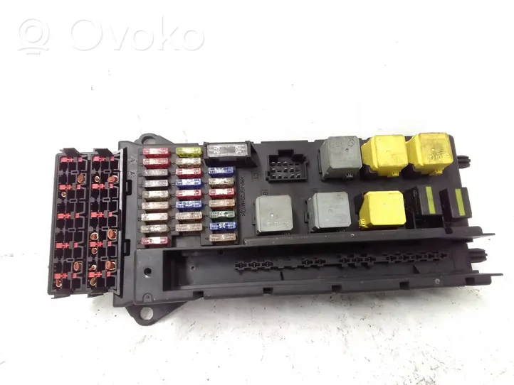 Volkswagen Crafter Fuse module 9065450001