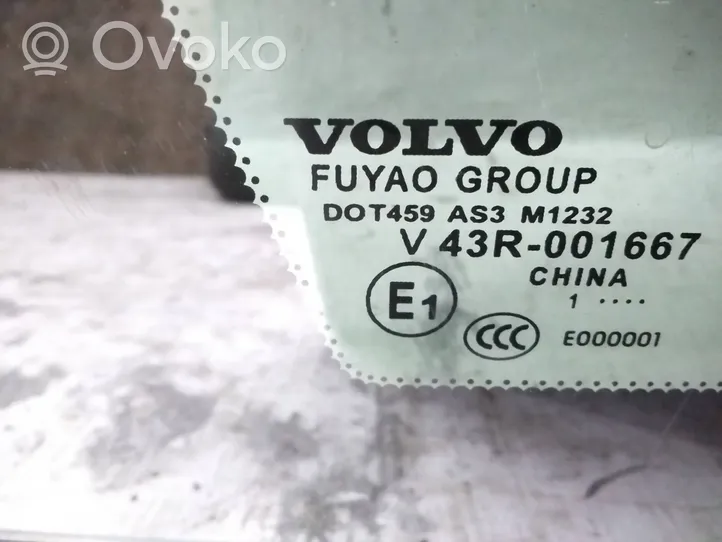 Volvo V60 Szyba karoseryjna tylna 31299577