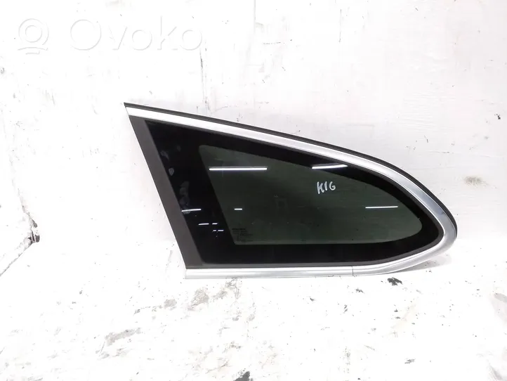 Volvo V60 Fenêtre latérale avant / vitre triangulaire 31299577