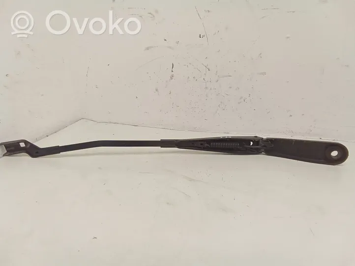 Volvo V60 Front wiper blade arm 30753509