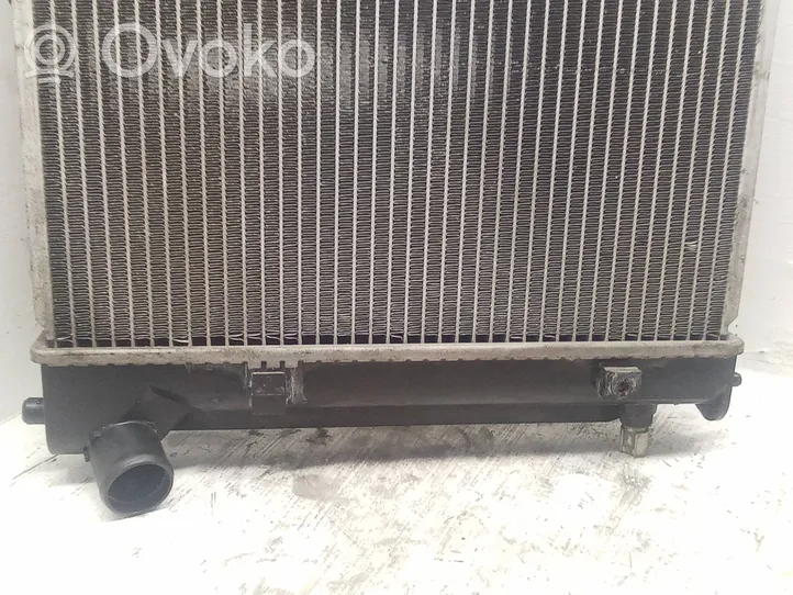 Toyota Corolla Verso E121 Radiateur de refroidissement 