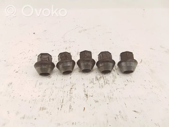 Ford Kuga I Nuts/bolts 