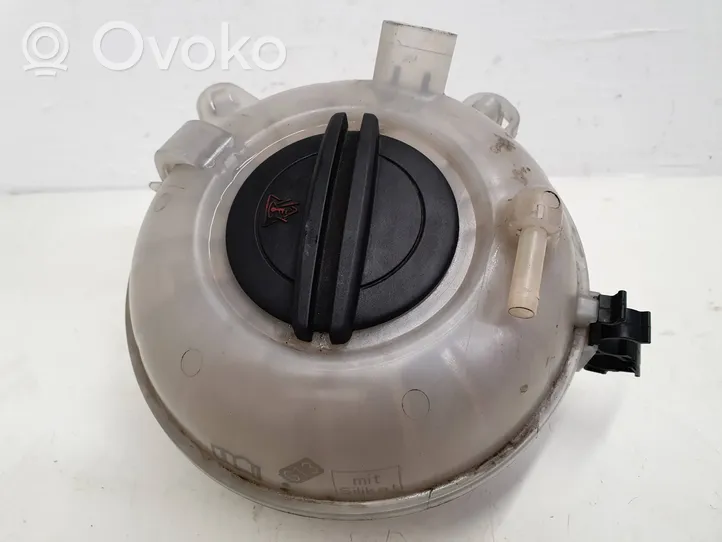 Audi TT TTS RS Mk3 8S Vase d'expansion / réservoir de liquide de refroidissement 5Q0121407G