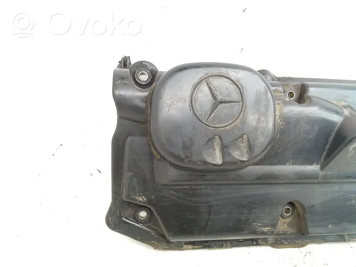 Mercedes-Benz Sprinter W901 W902 W903 W904 Moottorin koppa A6110161724