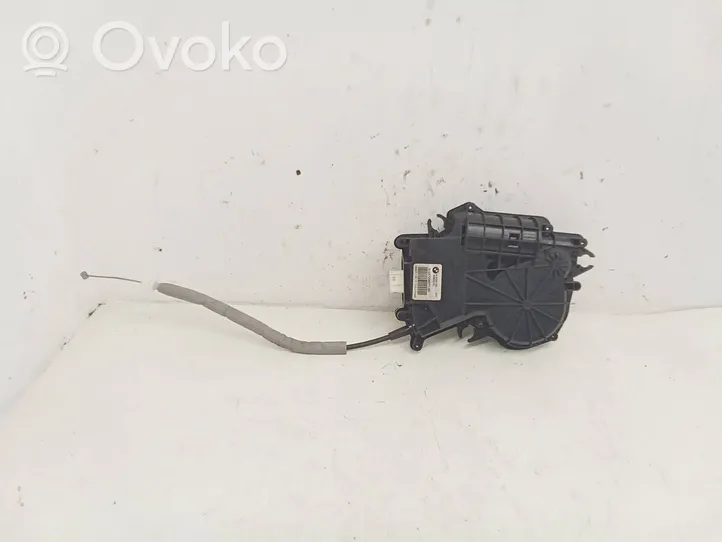 BMW 5 F10 F11 Siłownik elektryczny podnoszenia klapy tylnej / bagażnika 7208371