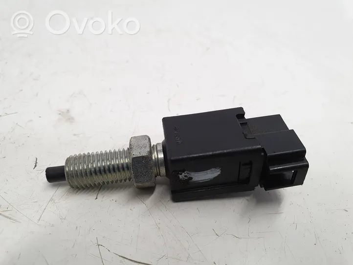 Mitsubishi Outlander Clutch pedal sensor 