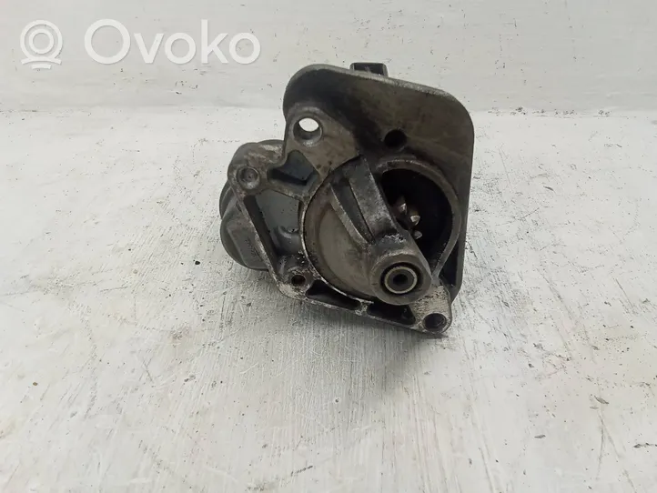 Renault Kangoo II Starter motor 233003329R