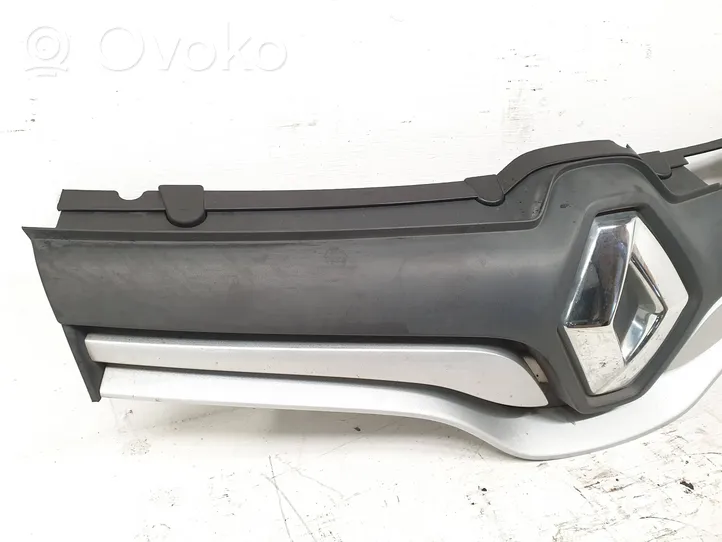 Renault Kangoo II Front bumper upper radiator grill 623101381R