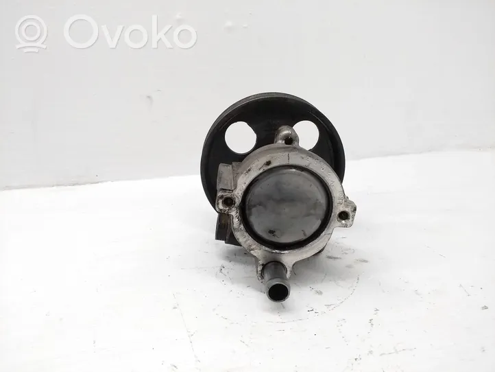 Opel Vivaro Power steering pump 26146338