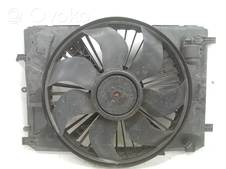 Mercedes-Benz C W204 Ventilatore di raffreddamento elettrico del radiatore A2045000755