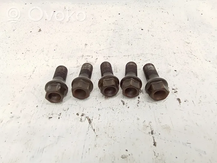 BMW 3 F30 F35 F31 Nuts/bolts 