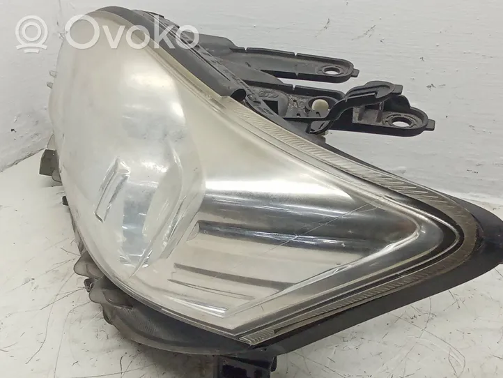 Toyota RAV 4 (XA30) Headlight/headlamp 9336860