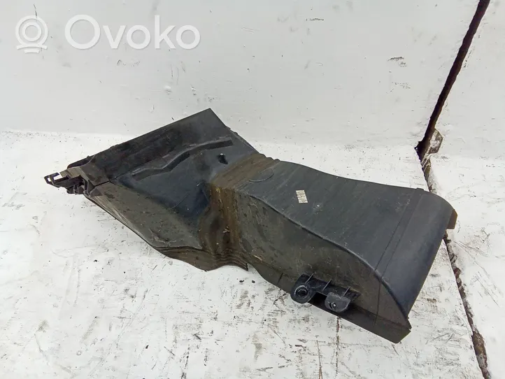 Citroen C4 Grand Picasso Prowadnica powietrza intercoolera 9676144377