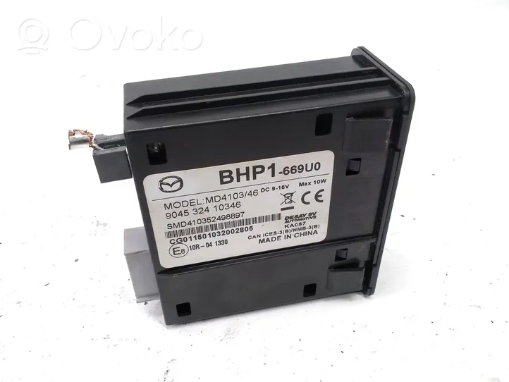 Mazda 3 III Connecteur/prise USB 904532410346