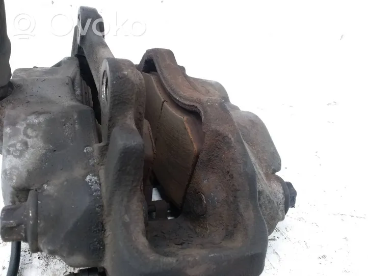 Mercedes-Benz CLS C219 Caliper de freno delantero 