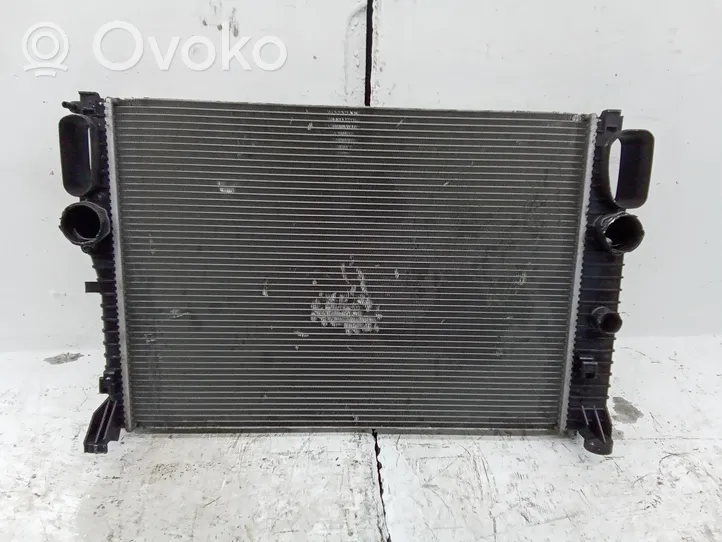 Mercedes-Benz CLS C219 Radiateur de refroidissement A2115003402