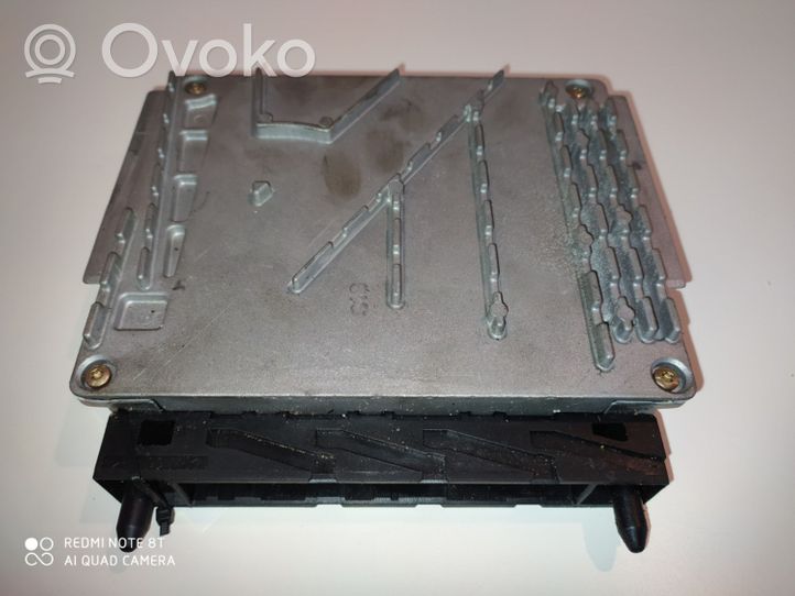 Volvo S60 Calculateur moteur ECU 0281010319