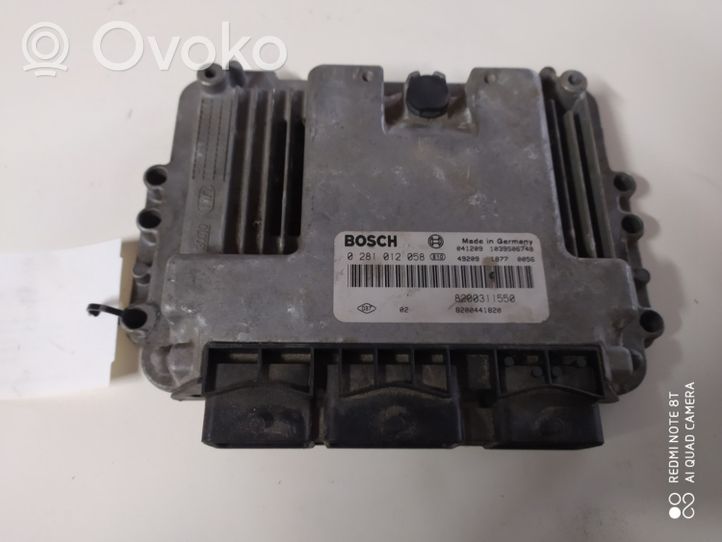 Renault Laguna II Sterownik / Moduł ECU 0281012058