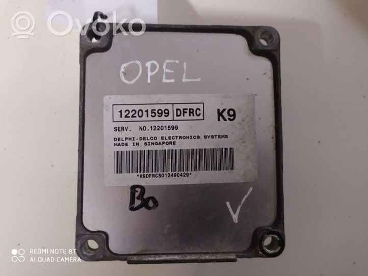 Opel Astra G Calculateur moteur ECU 12201599