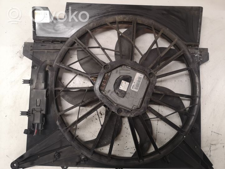 Volvo XC90 Elektrisks radiatoru ventilators 0130706803