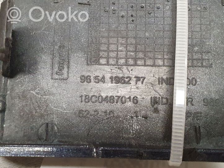 Citroen C4 I Picasso Zaślepka haka holowniczego zderzaka tylnego 9654196277