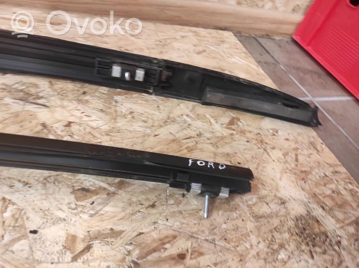 Ford C-MAX I Roof bar rail 