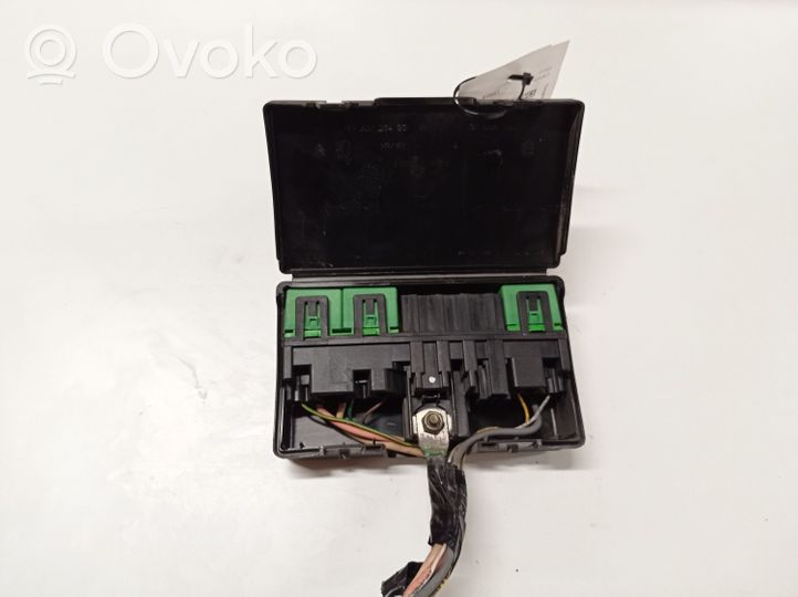 Citroen C6 Fuse module 9632229480