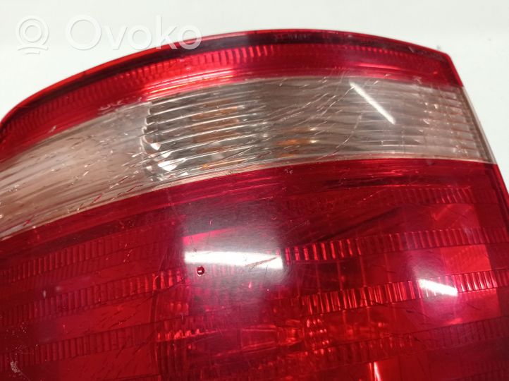 Toyota Avensis Verso Takavalot 4435