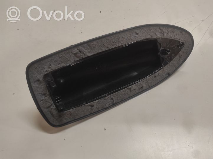 Volvo V50 Cache enjoliveur d'antenne de toit (GPS) 13060200