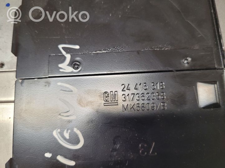 Opel Signum Moduł / Sterownik GPS 24415518