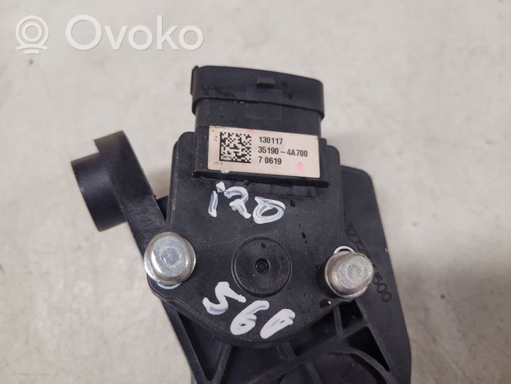 Hyundai i20 (PB PBT) Accelerator throttle pedal 130117