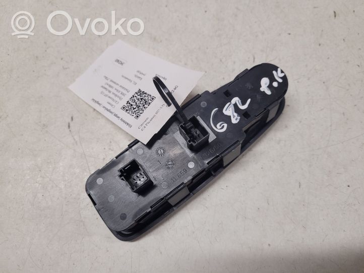 Citroen C4 I Picasso Przyciski szyb 96547100XT