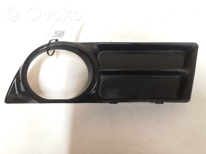 Toyota Corolla Verso AR10 Mascherina/griglia fendinebbia anteriore 521280F020