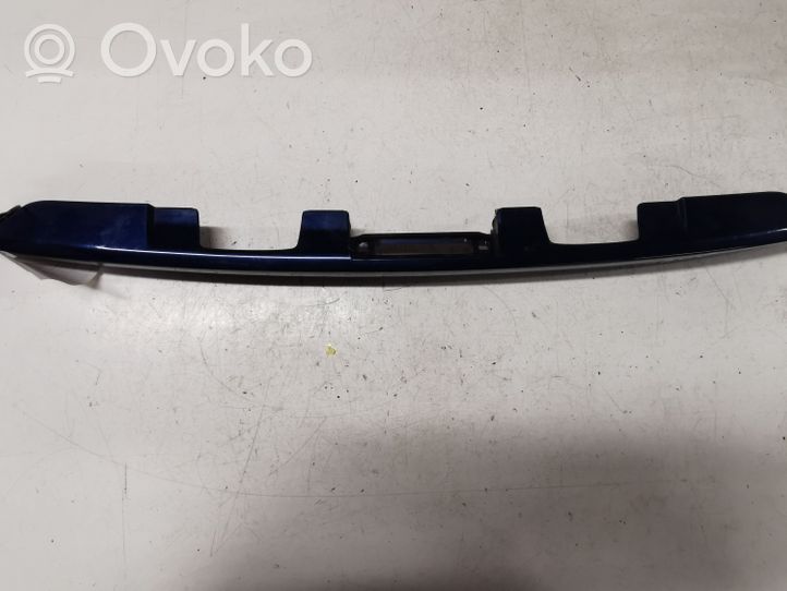 Toyota Corolla Verso AR10 Éclairage de plaque d'immatriculation 7681105010