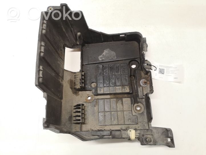 Renault Scenic II -  Grand scenic II Battery tray 