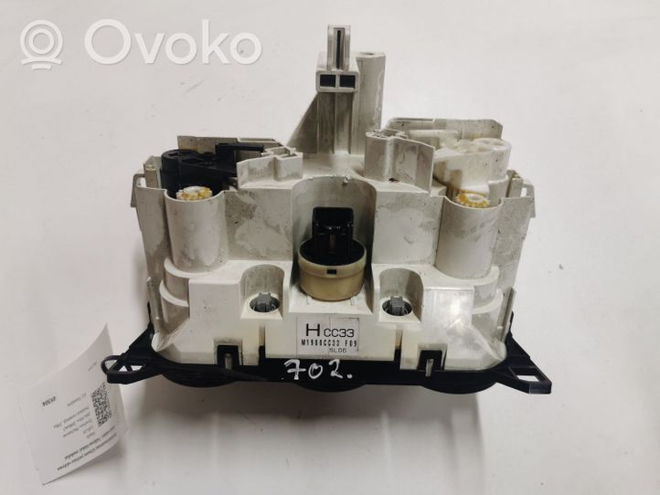 Mazda 5 Climate control unit M1900CC33