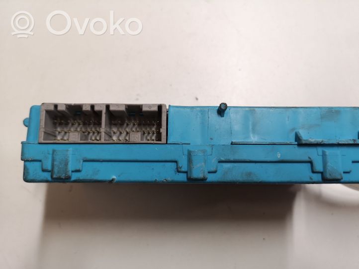 Mitsubishi Grandis Module confort MR587655