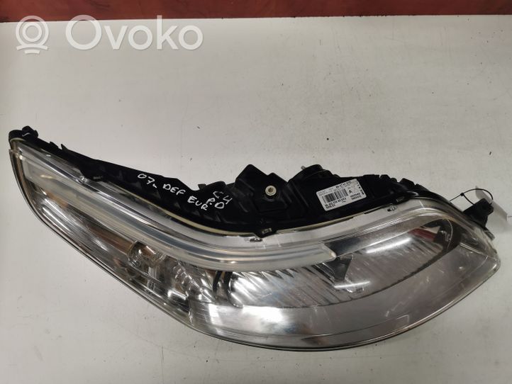 Citroen C4 I Lampa przednia 9646893880