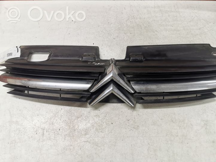 Citroen C5 Etupuskurin ylempi jäähdytinsäleikkö 9636751980