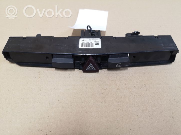 Opel Zafira B Kit interrupteurs 13100105