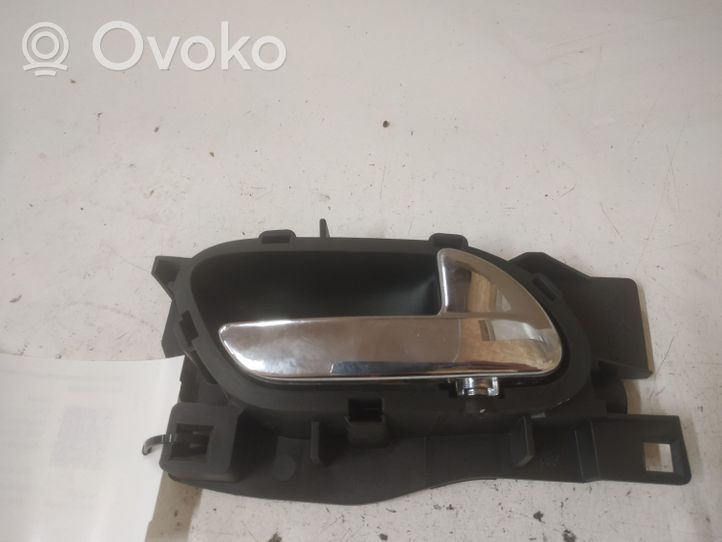 Citroen C6 Priekinė atidarymo rankenėlė vidinė 96526177UD