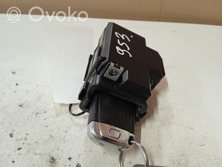 Audi A4 S4 B8 8K Virtalukko 8K0909131C