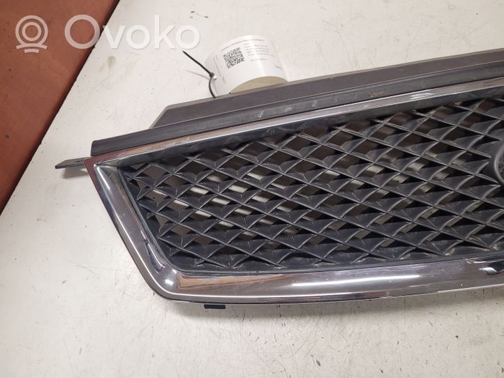 Ford Focus C-MAX Maskownica / Grill / Atrapa górna chłodnicy 3M51R8138AC