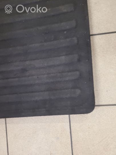 Opel Astra K Doublure de coffre arrière, tapis de sol 39028554