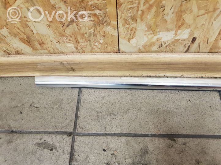 Volvo V40 Rivestimento modanatura del vetro della portiera posteriore 