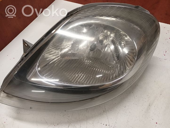 Renault Trafic II (X83) Faro/fanale 7700311371