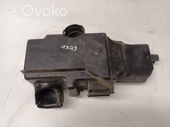 Citroen C4 I Ilmansuodattimen kotelo 9650677080