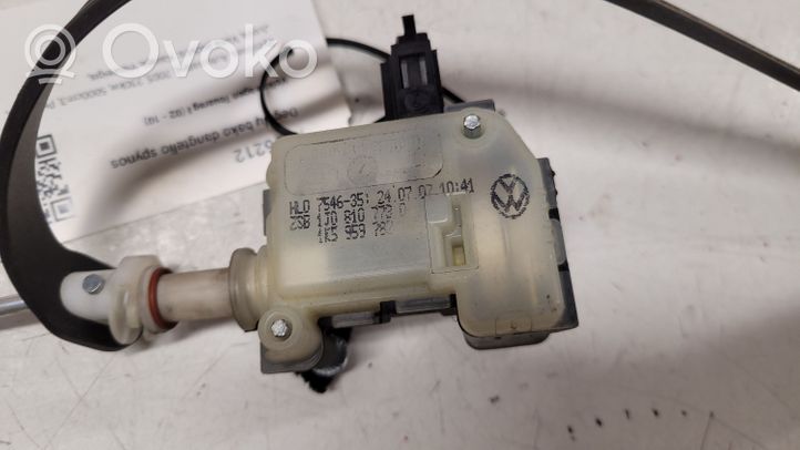 Volkswagen Touareg I Moteur de verrouillage trappe à essence 1J0810773D