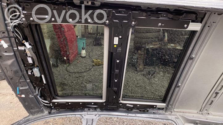 10008135G Mercedes-Benz C W204 Sunroof set, 359.10 € | RRR