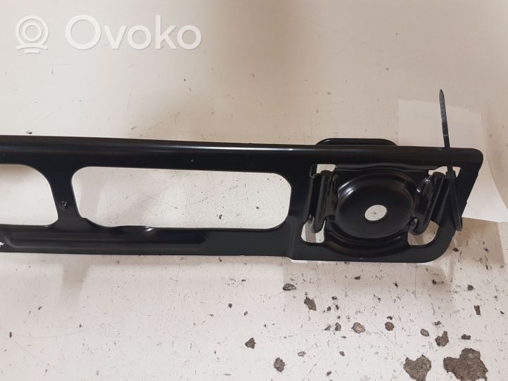 Volvo V40 ISOFIX-kiinnike 06815557